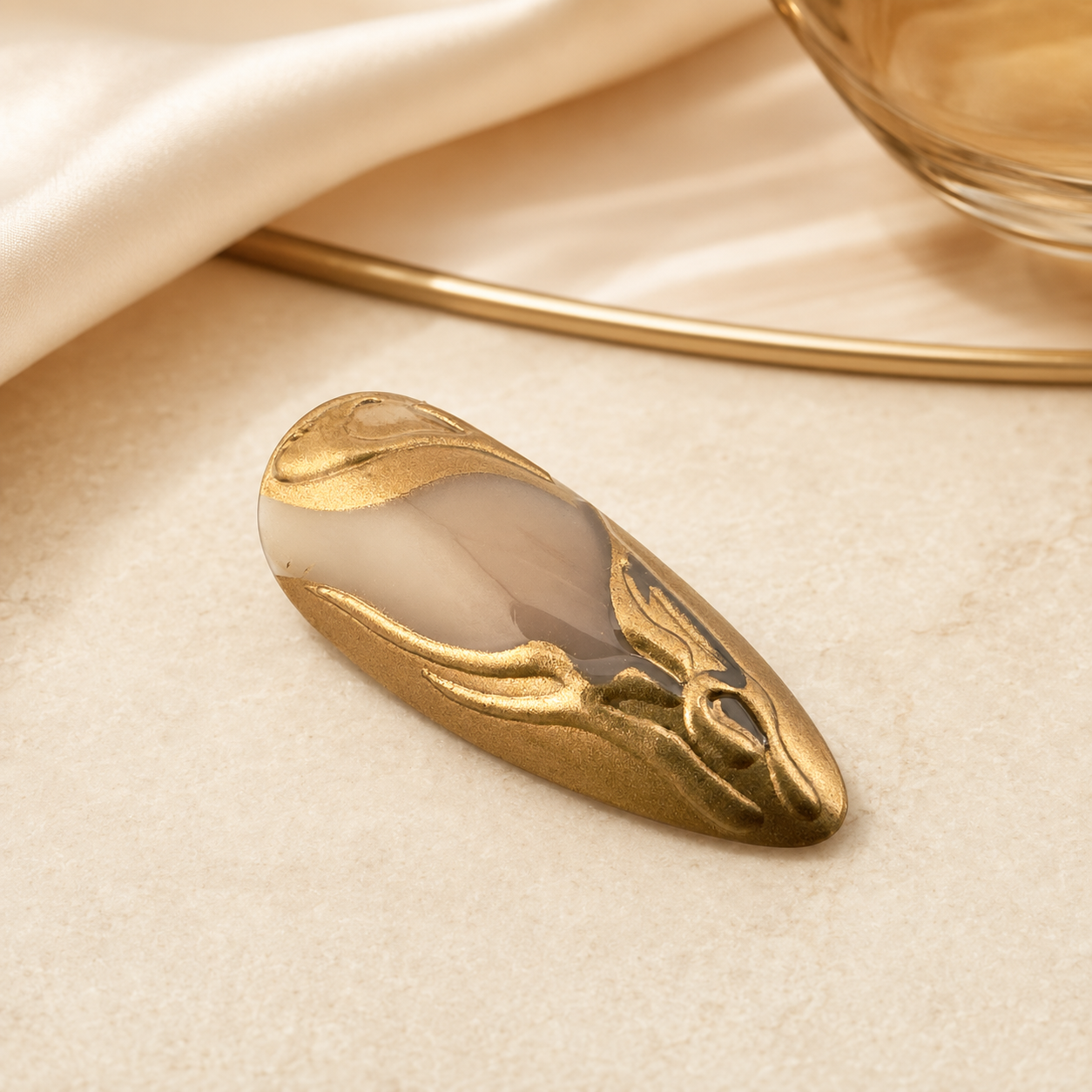 Gold Chrome Swirl