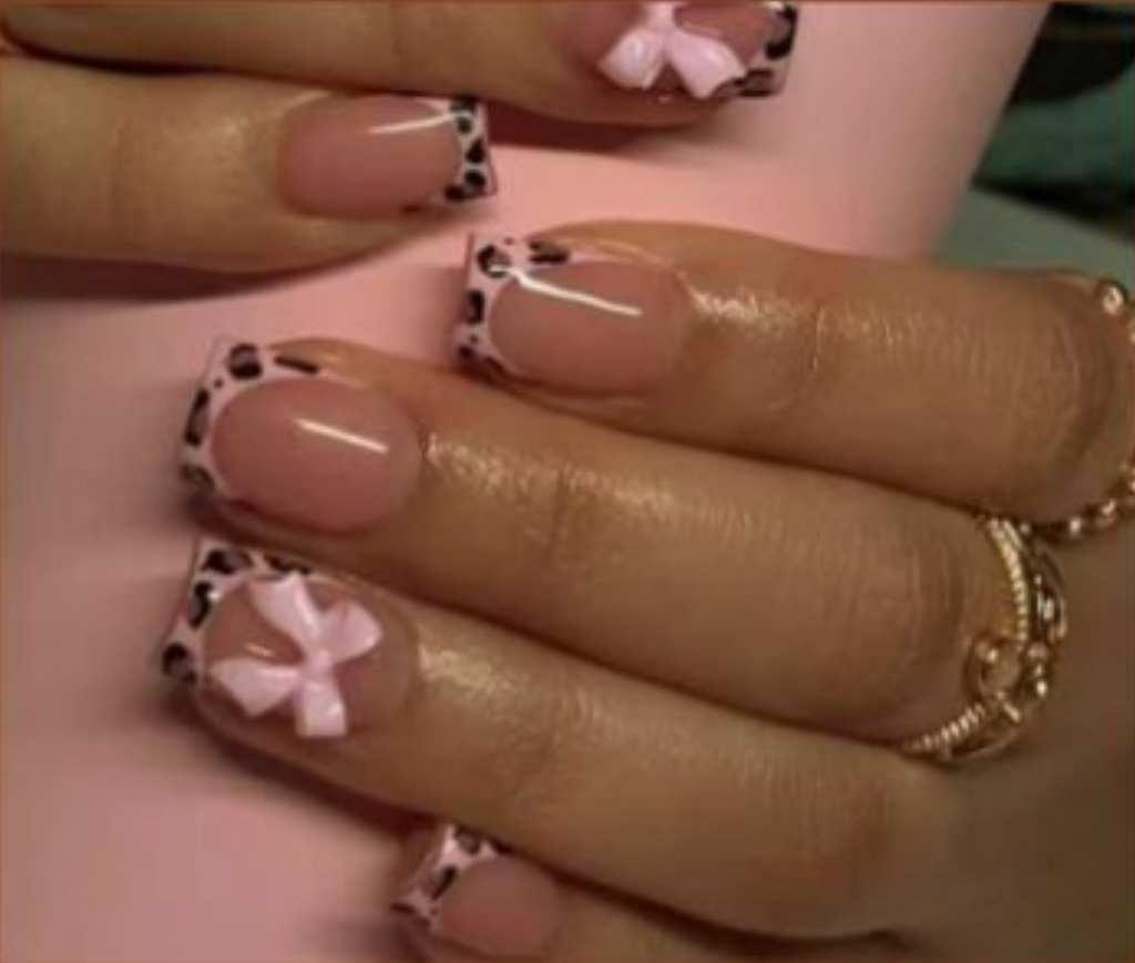 Leopard Bow